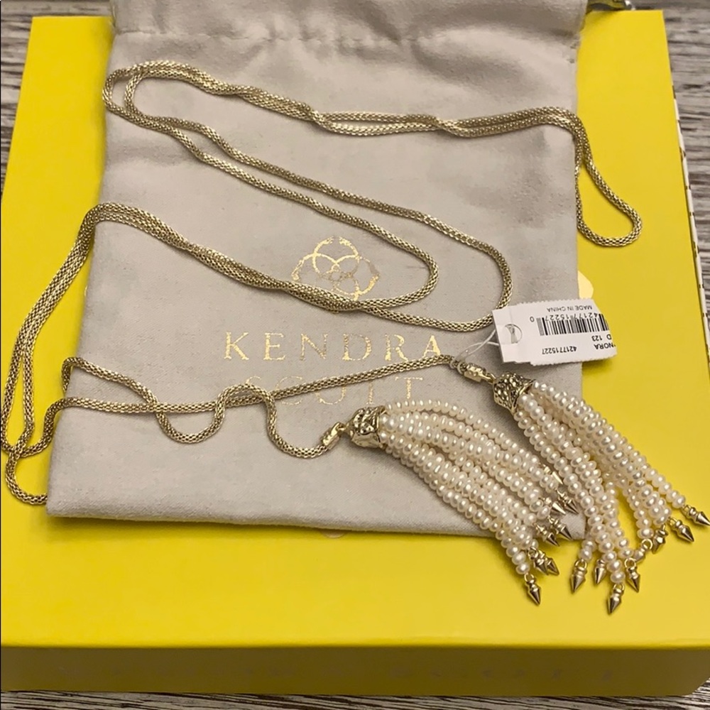 🔥😍⬇️Kendra Scott Annora Lariat Necklace